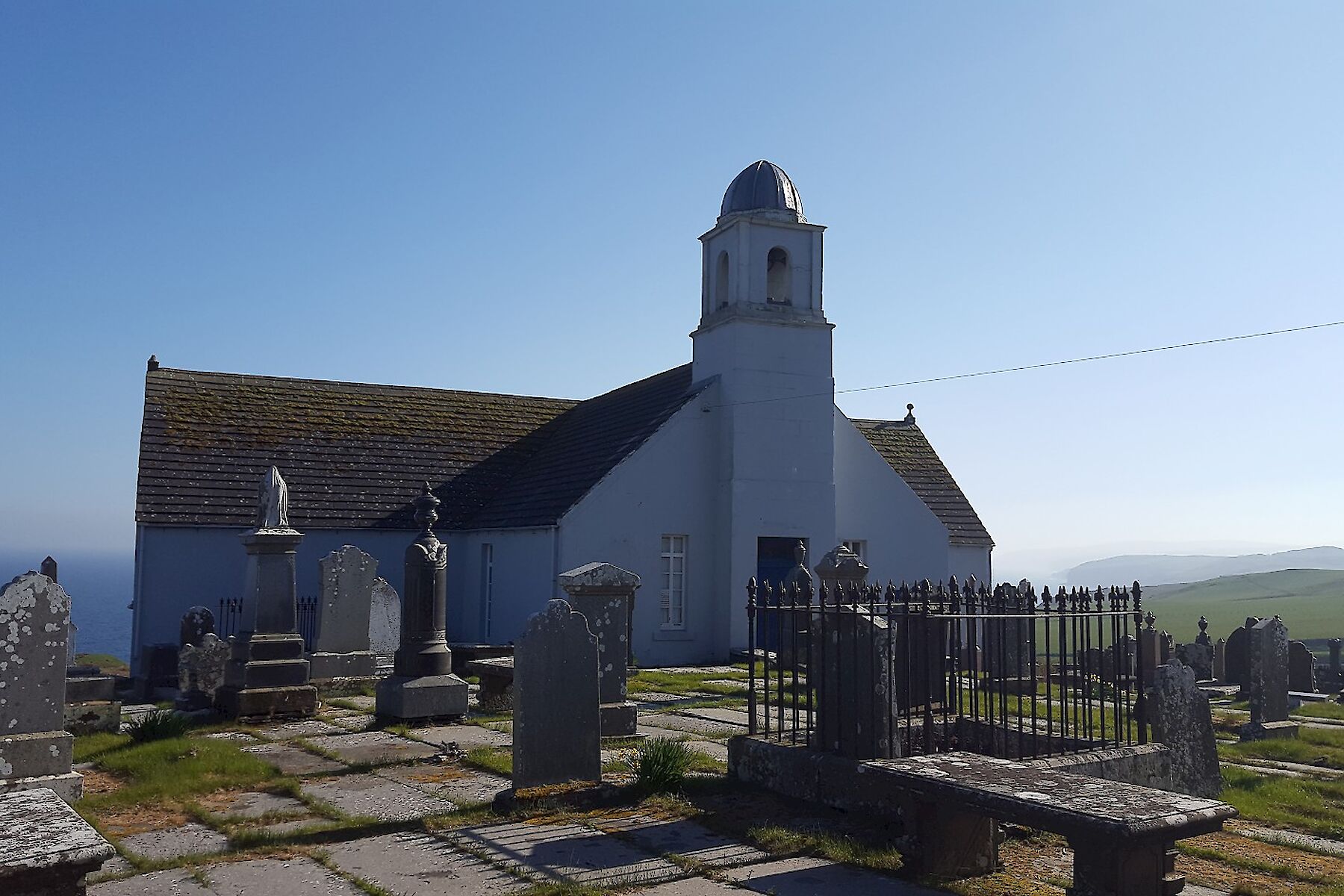 Latheron Old Parish Church, Cemetery